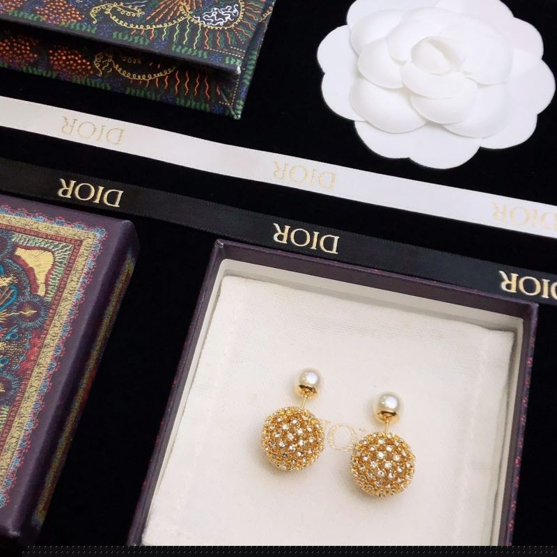 ch**an D*or earrings